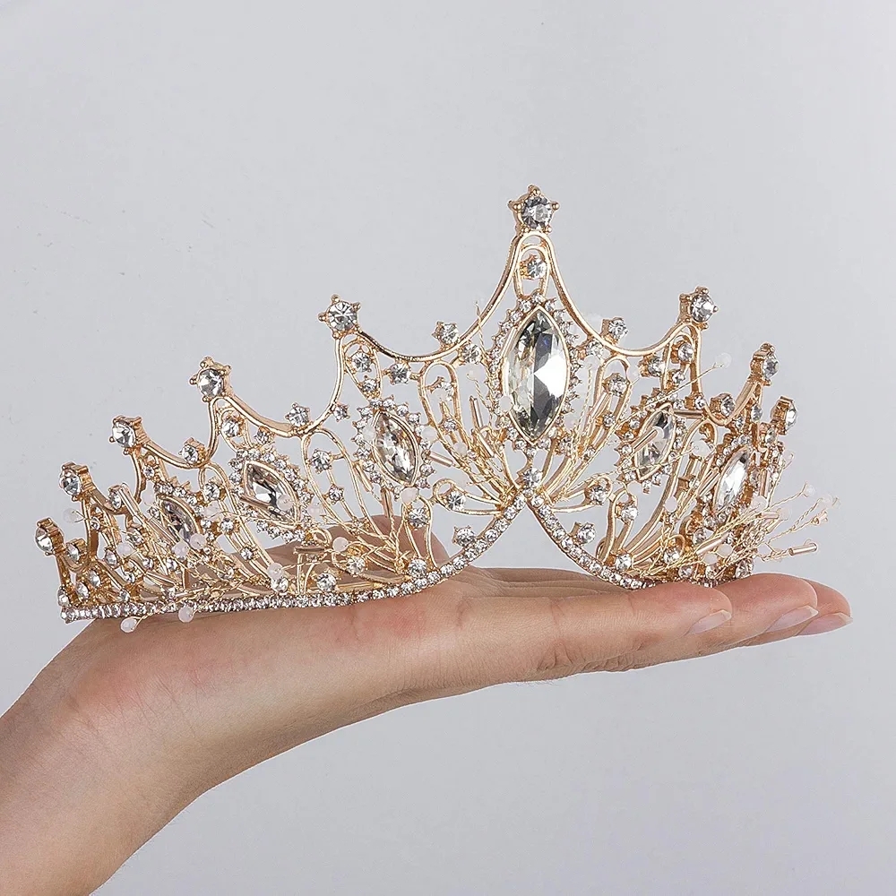 Elegant Gold Tiara with Crystal Accents